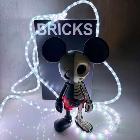 Bricky Mouse